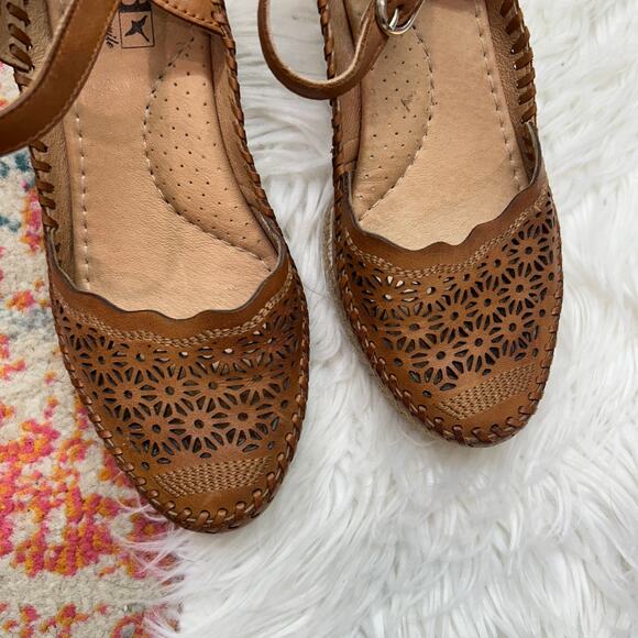 $200 Pikolinos Vila Wedge Sandal in Brandy 36 / 5.5-6 Brown Leather Espadrille - Picture 3 of 10